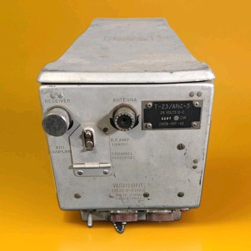 Vintage wwii aircraft - aircraft, radio